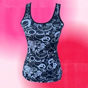 Sick tank top by Miley Cyrus & Max Azria ❤️‍🔥